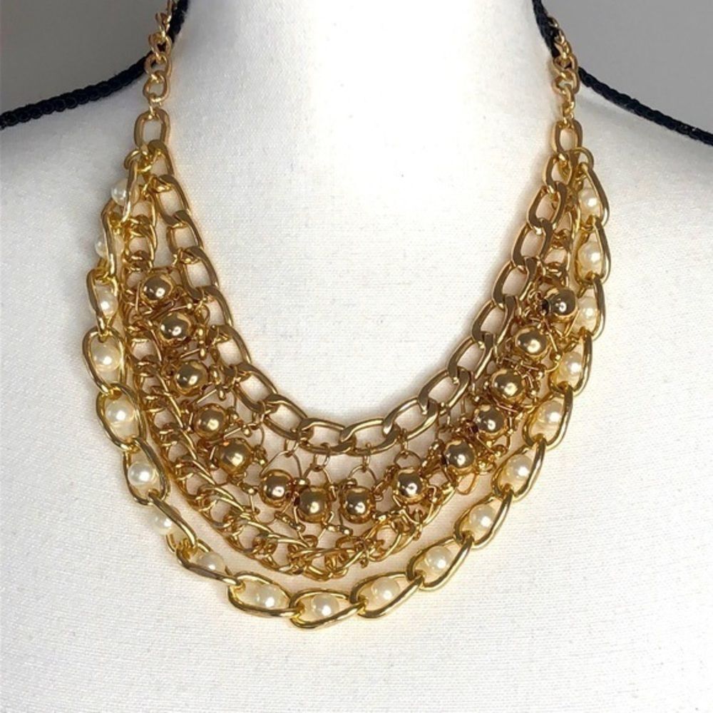 Fun statement necklace!
